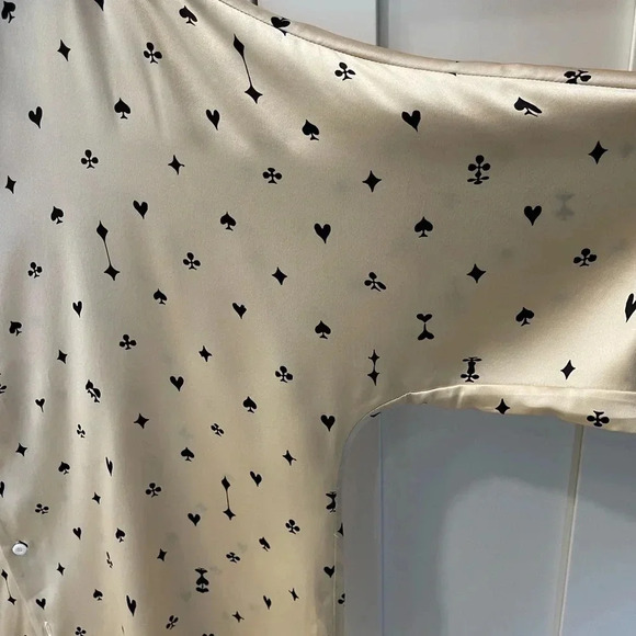 Tell Your Friends Silk Blouse size Medium - Picture 7 of 9